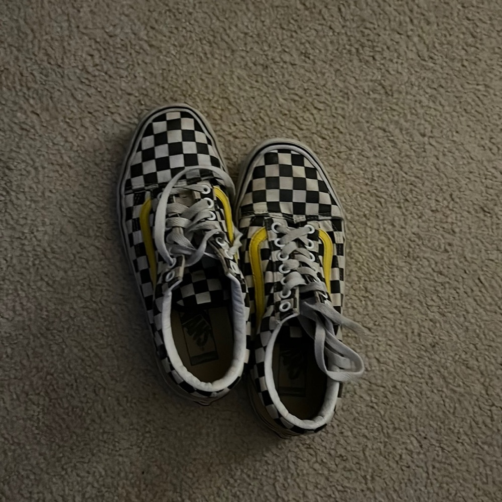 vans white checkered with yellow stripe